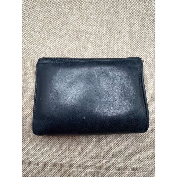 Vintage Channel Black Leather Wallet Women’s Unisex Good Condition Read Details - Picture 2 of 16